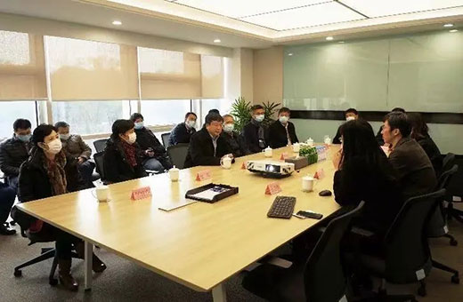 上海市副市长陈群一行莅临上；；g真人国际集团视察调研