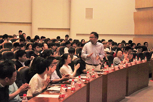 上；；；；g真人国际签约东华大学，，，，，“教学实践基地”揭牌仪式盛大举行